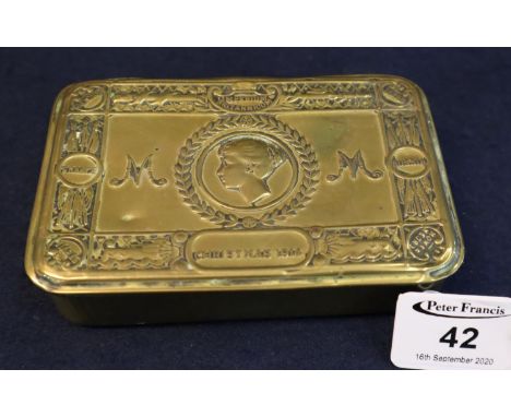 First World War period 'Princess Mary's' brass cigarette box, Christmas 1914.(B.P. 21% + VAT) 