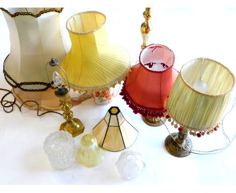 Various table lamps, 19thC Japanese hand painted vase, 23cm high, other brass lamps, a vaseline glass shade, Deco style and o