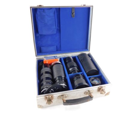 Various camera lenses to fit a Rolleiflex SL2000F and a Rolleiflex 3003 camera, to include a Rolleinar MC 2000mm f4.5 Telepho