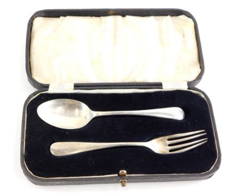 A George VI silver christening spoon and fork, cased, Birmingham 1939.
