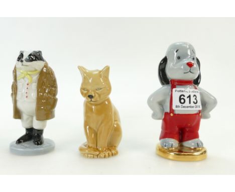 Wade figures Sweep with gold base and certificate, Badger from the wind in the willows series and seated cat (3)