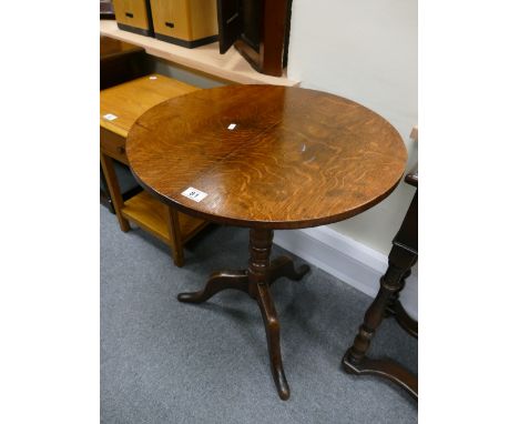 Georgian tripod round top occasional table 