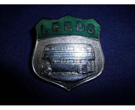 White metal and enamel Leeds Bus shield shape cap badge 