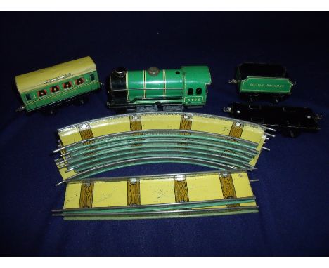 Chad Valley tinplate clockwork railway set with track London Southampton No3402  