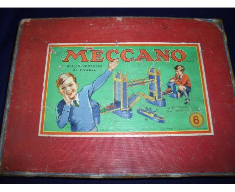 Vintage red boxed Meccano carded set No6 blue and gold outfit 