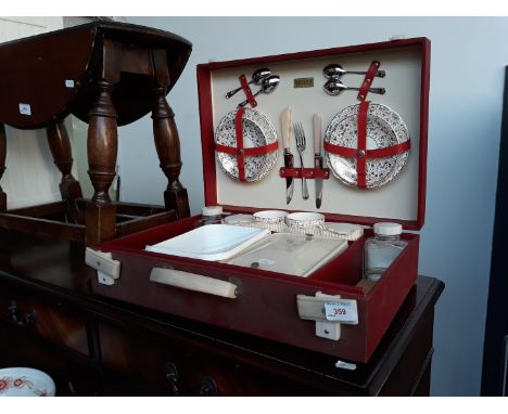 A vintage Brexton cased picnic set 