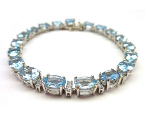 18ct white gold aquamarine and diamond bracelet, stamped 750, aquamarine total weight 12.0 carat, diamond total weight 1.30 c