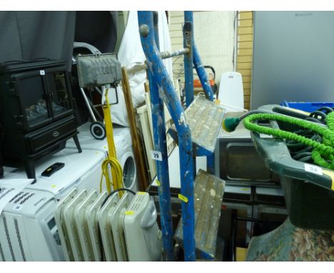 Set of stepladders, anglepoise lamp and a sweeper E/T