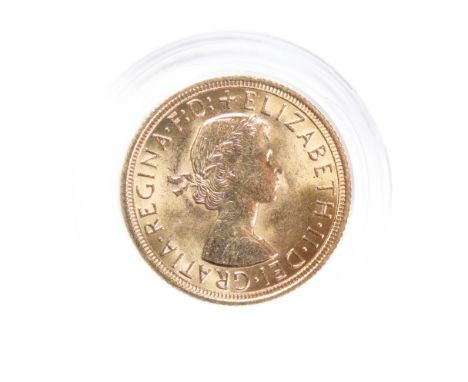 Elizabeth II Gold Sovereign. 8g. Crowned bust right, ELIZABETH II DEI GRATIA REGINA F D. R. St George and dragon. 1962 in ex.