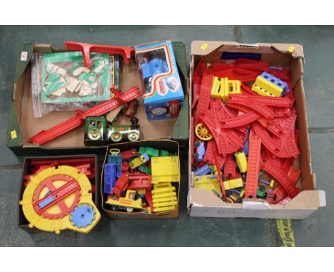 A group of miscellaneous toys, to include a plastic train set with track, a Thomas The Tank Engine pull toy with chuff chuff 