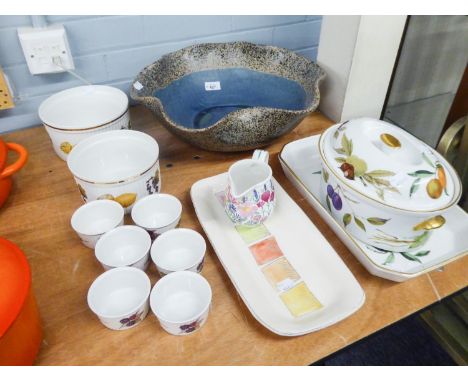 ROYAL WORCESTER TERRINE, TRAY, POTS AND A LARGE BLUE AND GREY STUDIO BOWL, 15" DIAMETER 