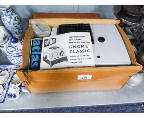 GNOME CLASSIC SLIDE PROJECTOR, IN CASE 