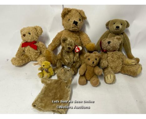 Seven assorted teddy bears including one TY "Birch" and a teddy bear hand puppet / AN10 