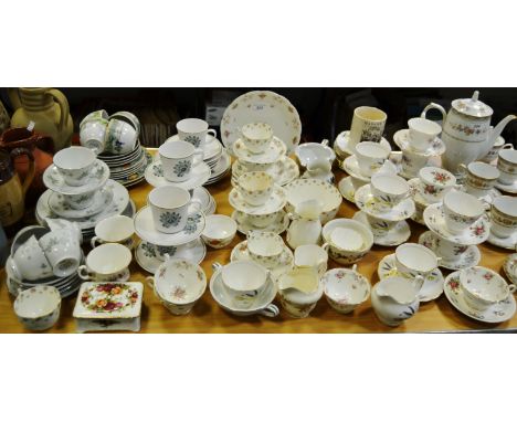Teawares - a Colclough Wheat pattern tea service for six; others including Wedgwood, Royal Albert & Royal Doulton; etc.