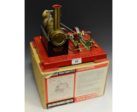A Mamod Steam Engine S.E.3, boxed