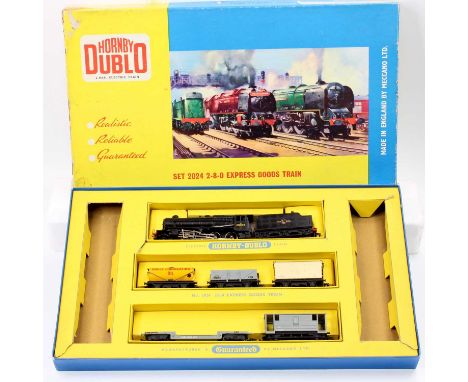 2024 Hornby-Dublo 2-rail Express Goods Train set comprising 2-8-0 8F freight loco &amp; tender BR 48073 Ringfield motor, some