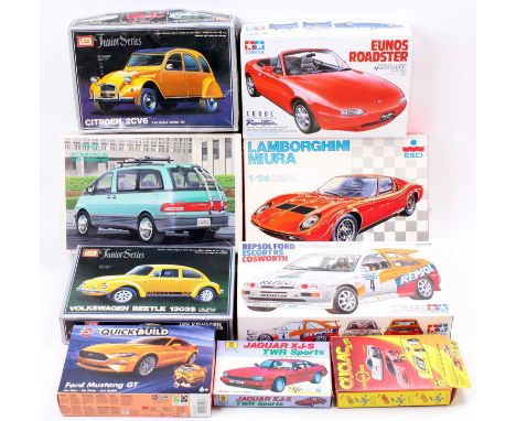 9 various plastic car kits with specific examples including an IMAI 1/24th scale Volkswagen Beetle, an ESCI 1/24th scale Lamb