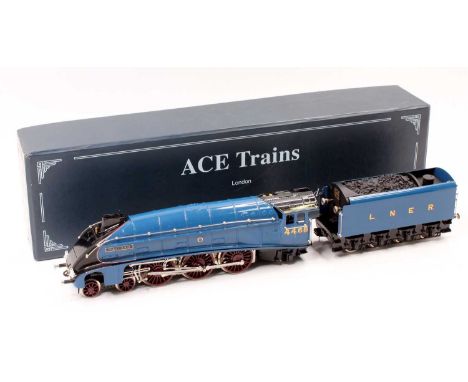 ACE LNER A4 4-6-2 garter blue postwar without valances No. 4468 'Mallard' 12/20v AC/DC, housed in the original box with leafl