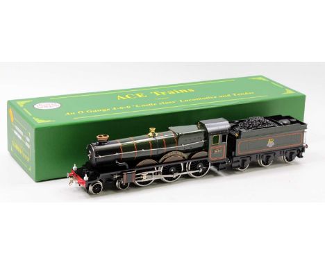 ACE Trains 0 Gauge electric 3-rail E/7 Castle Class Locomotive and Tender, "Earl of Mount Edgecumbe", housed in the original 