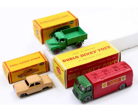 A collection of 3 boxed Hornby Dublo Dinky Toys to include No. 070 AEC Mercury tanker, No. 064 Austin lorry, and No. 061 Ford