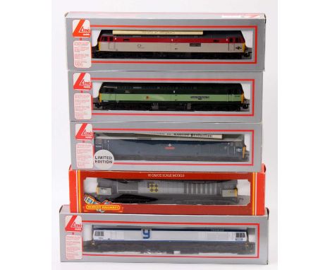 Five locos: R332 Hornby 58044 coal sector; Lima 50008 ‘Thunderer’ BR blue; Lima 47833 ‘Captain Peter Manisty RN’ duo tone gre
