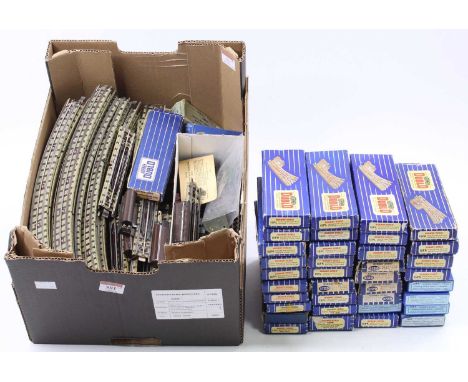 One tray &amp; one box Hornby-Dublo 3-rail track, approx. quantities: Straights: 37 full, 16 halves &amp; 12 qtrs; Curves: 18