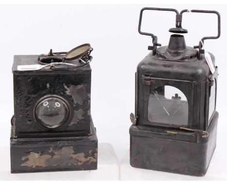 Original Railway hand lamp group, 2 examples to include BR (M) example
