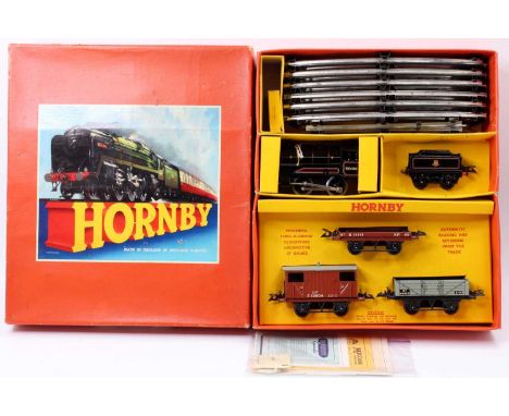1954-8 No.50 Hornby Goods set, clockwork, comprising Type 50, 0-4-0 loco &amp; tender BR lined black 60199 with No.1 low side