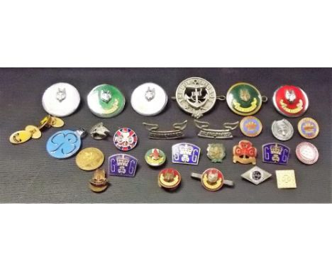 Large quantity of vintage enamel & metal boy scouts badges