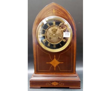 Eight day mantel clock, the 5.5" black & gilt enamel dial with gilt Roman Numerals & textured recess dial with visible escape