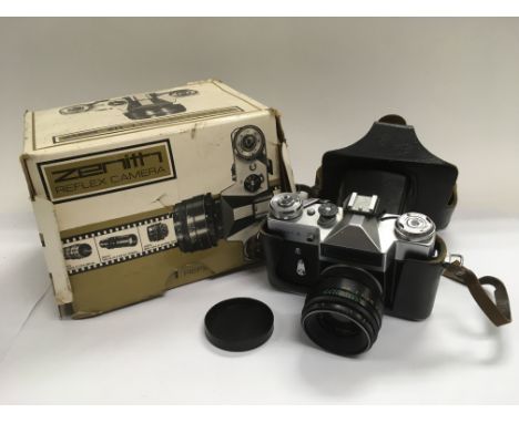A boxed Zenith reflex camera. - NO RESERVE