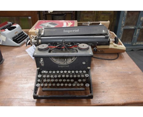 Black vintage typewriter.
