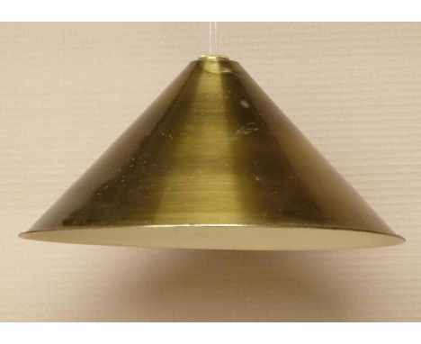 Brass colour old lamp shades, 19x40x40cm. (3)