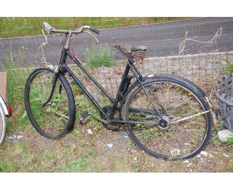 A vintage lady's 3 speed push bike for restoration.