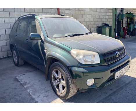 A 2004 Toyota RAV4 XT3 VVTI 1998 cc petrol All Wheel Drive 5 door with manual gearbox, finished in practical Metallic Green, 