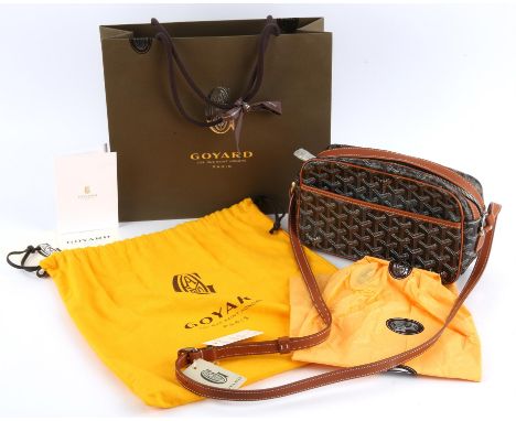 GOYARD "Cap Vert PM" leather in coated canvas. Cross body handbag in black and tan. (Width 22" x Height 13") With all origina
