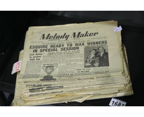 Vintage Melody Maker magazines from March 1952 to August 1953. P&amp;P Group 3 (£25+VAT for the first lot and £5+VAT for subs