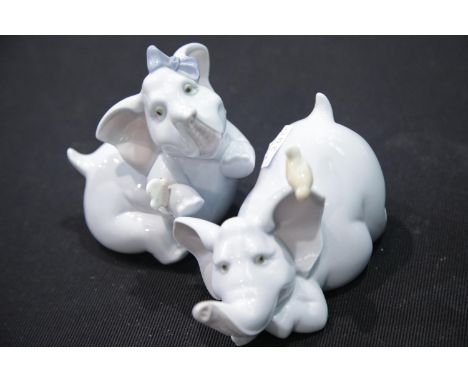2 x Nao Blue Elephants. P&amp;P Group 2 (£18+VAT for the first lot and £3+VAT for subsequent lots) 