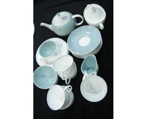 Mixed Susie Cooper teaware. P&amp;P Group 3 (£25+VAT for the first lot and £5+VAT for subsequent lots) 