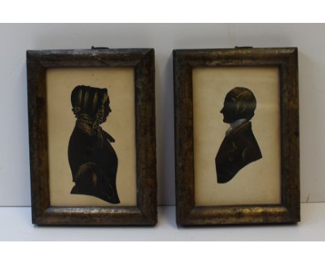 19th century British School
Head and shoulders portrait of a lady in a bonnet
Cut card and gilt highlights
10.5 x 7cm
Togethe