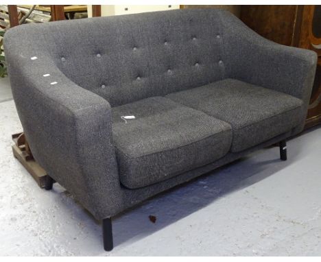 A modern grey button-back upholstered 2-seater settee, L146cm 