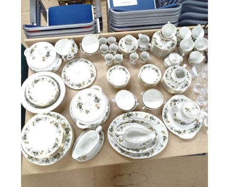 Royal Doulton "Larchmont" extensive dinner service, matching tea set and coffee service 