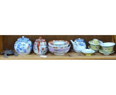Various Chinese ceramics, including rice bowls, blue and white teapot, bowls etc (1 shelf) 