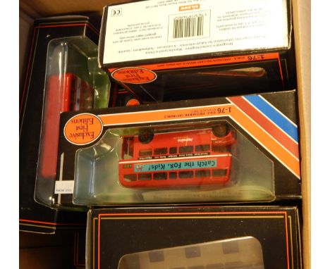 Quantity of boxed scale model vehicles principally coaches and buses (1 box) 