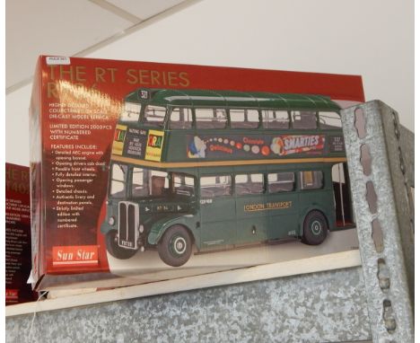 Sun Star 1:24 scale diecast model double decker bus '1955 RT36-FXT211', No.2922, boxed 