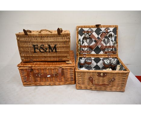 Andrew James Picnic Basket for 4 incomplete plus 2 other wicker hamper baskets including Fortnum and Mason