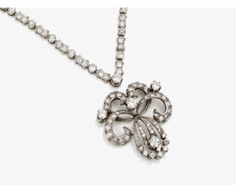 Collier und Anhänger mit BrillantenDeutschland, 1950er Jahre Platin, getestet. Collier: 1 Brillant von ca. 0,50 ct., W (H), V