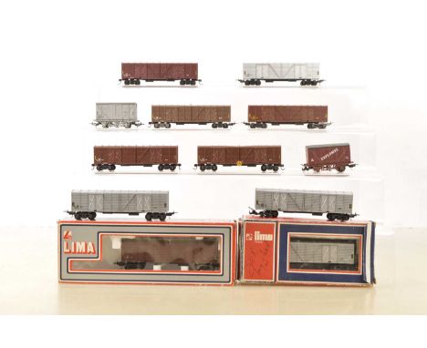 Lima South African HO Gauge unboxed SAR double bogie Box Cars,  Brown (6, one in an incorrect Lima Box), Silver (4, one in an