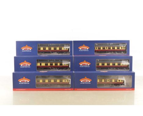 Bachmann boxed 00 Gauge BR ex LMS crimson and cream 57' and 60' Port Hole Corridor Coaches (6),  39-450 Third Class, 39-455 F