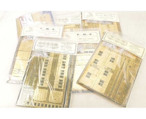 Connoisseur models 0 Gauge coach and other Pocket money Finescale Kits (7), consisting of PMK.8 North Eastern 3rd class *2, S